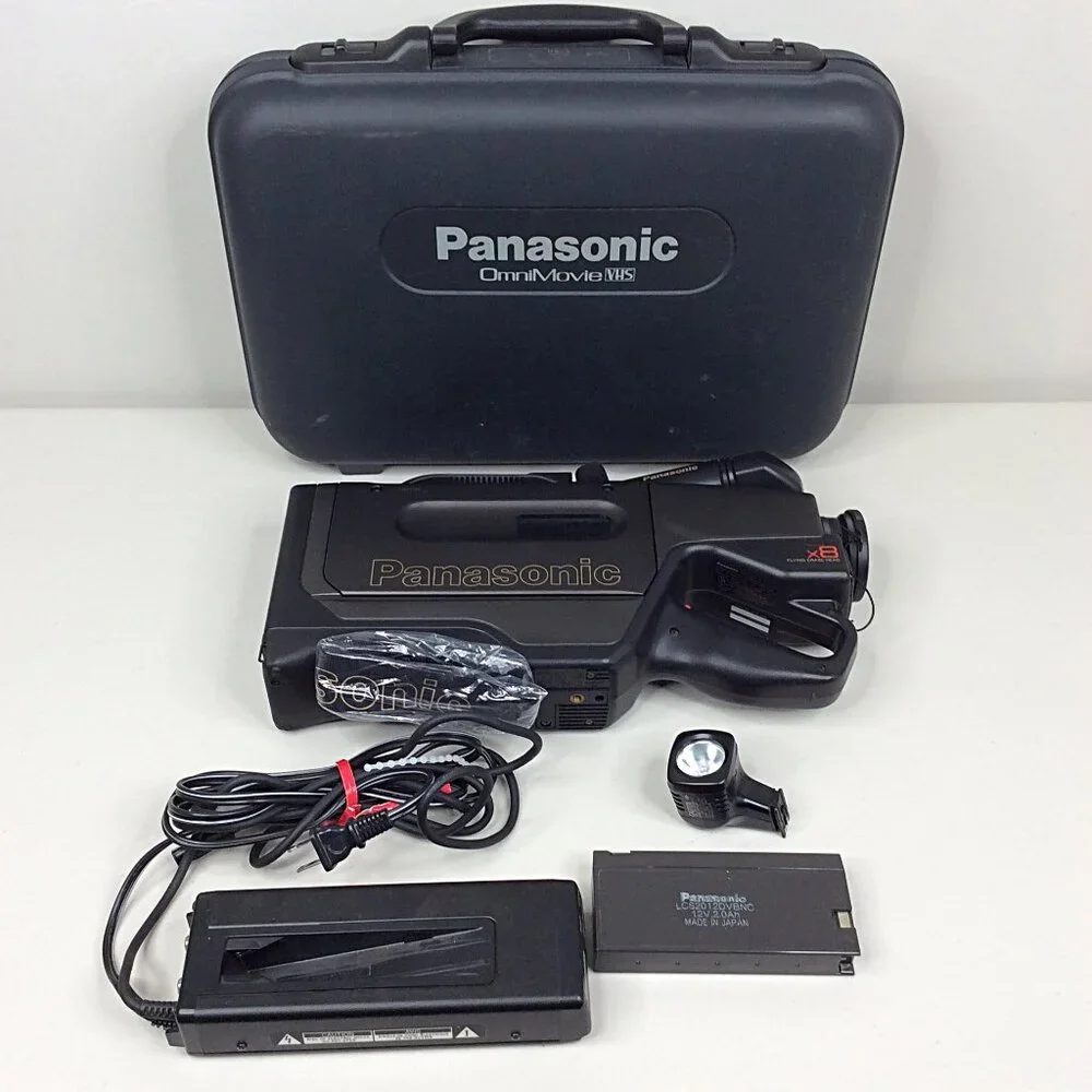 Panasonic Omni Movie VHS Camera Camcorder PV-610 UNTESTED